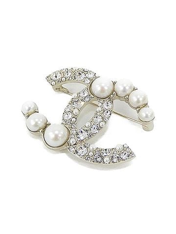 Chanel Chanel AB5733 Brooch (view 1)