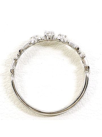 Unbranded K10 10K WG White Gold Ring with Diamond (no carat marking), Total Weight 0.8g, Like New Condition. (view 2)