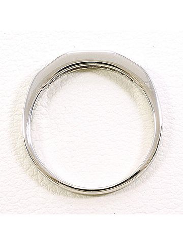 Unbranded PT900 Platinum Ring with 0.30ct Diamond, Total Weight 2.8g, Like New Condition. (view 2)