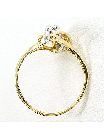 Unbranded K10 10K YG Yellow Gold Ring with 1 Diamond (no carat marking), Total Weight 2.2g, Like New Condition. (view 2)
