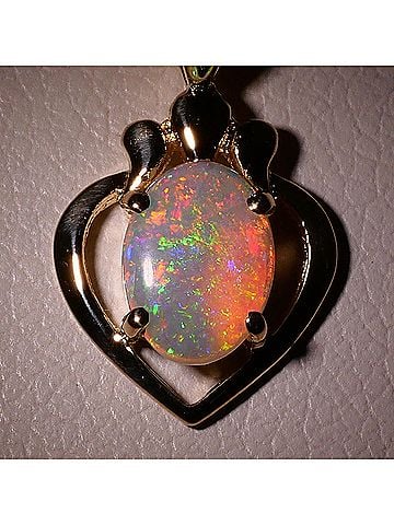 Unbranded K14 14K Yellow Gold Necklace with Opal, Total Weight 3.4g, 40cm, Like New Condition (view 2)