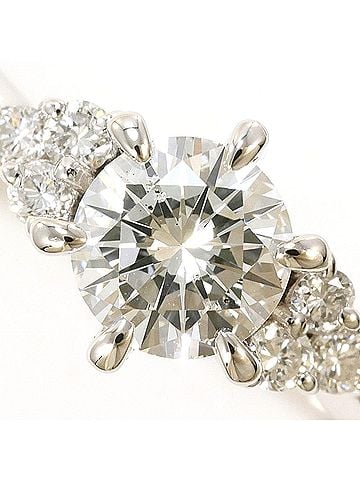 Unbranded PT900 Platinum Ring, 1 Diamond (0.407ct) and 0.08ct (SI1 clarity), Total Weight 4.0g, Like New Condition. (view 2)