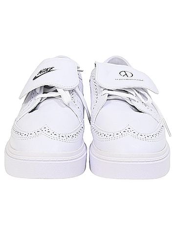 Nike Nike Kwondo 1 G-Dragon Peaceminusone Triple Sneakers in White Leather (view 2)