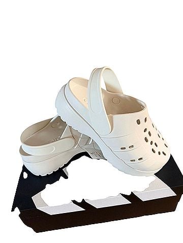 Adidas Adilette Climbing shoes (view 2)