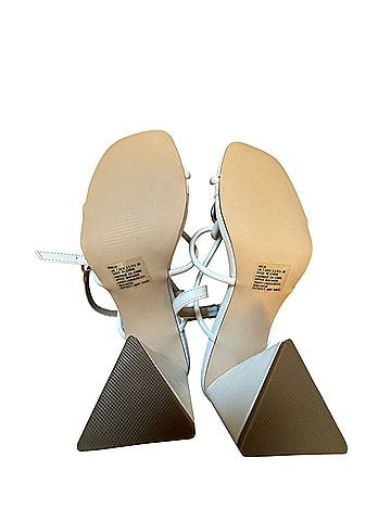 Shoedazzle Heels (view 2)