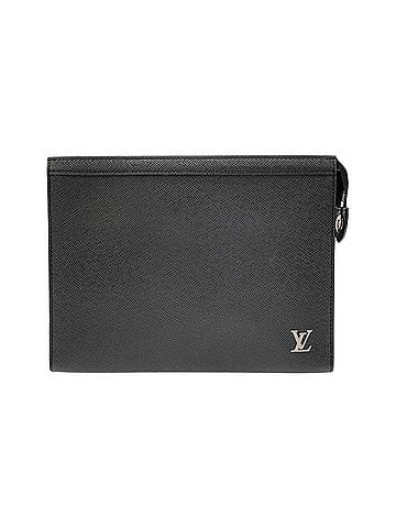 Louis Vuitton Louis Vuitton Taiga Pochette Voyage M30450 Handbag (view 1)