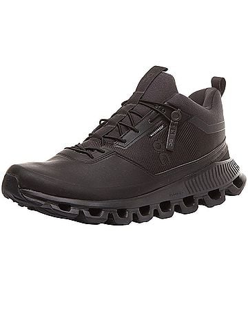 On Cloud Sneakers (view 1)