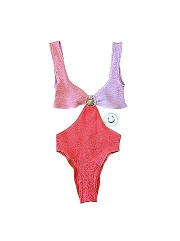 Cleonie Hamptons Maillot One Piece Swimsuit (view 1)