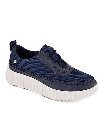 Andrea Women's Urban Comfort Sneakers (view 2)
