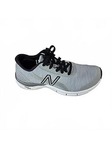 New Balance Women's 711 V3 Heathered Trainer Shoes in Grey (view 1)