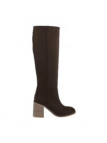 Mia Shoes Women's Sabrena Suede Boots (view 1)