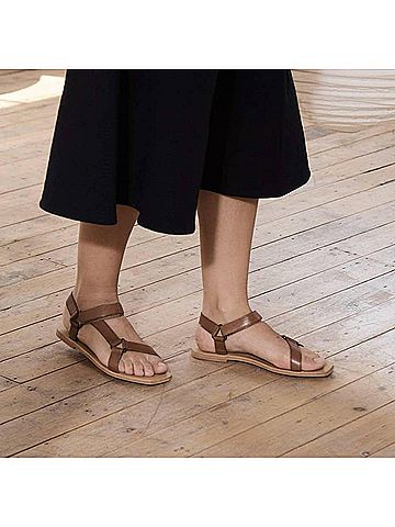 ST. AGNI Women's Sportsu Sandal in Antique Tan (view 2)