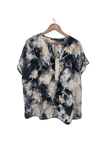 Lafayette 148 New York Short Sleeve T-Shirt (view 1)