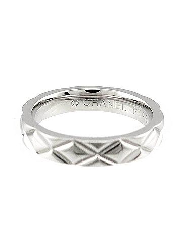 Chanel Chanel Matelassé #48 Ring, Platinum. (view 2)