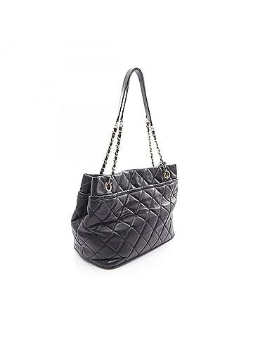 Chanel Chanel Matelassé Tote Bag/Handbag, Caviar Leather (Grained Calfskin), Women's, Black (view 2)