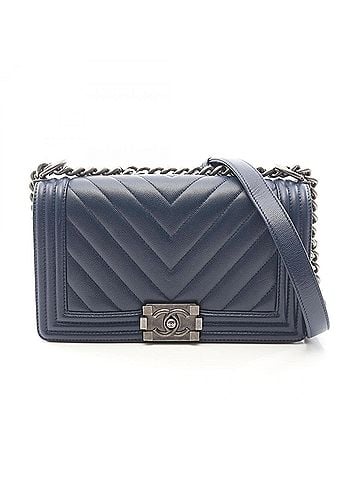 Chanel Chanel Boy Chevron V-stitch Shoulder Bag/Handbag, Caviar Leather (Grained Calfskin), Women's, Navy, A67086 (view 1)