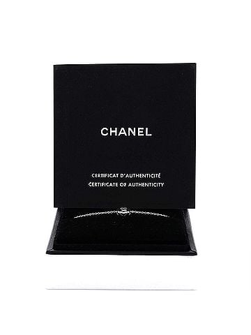 Chanel Coco Crush Letters Bracelet 18K White Gold with Diamond (view 2)