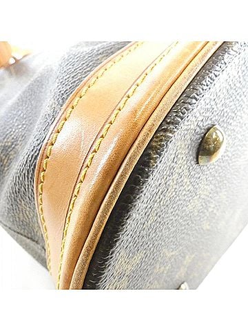 Louis Vuitton Louis Vuitton Monogram Petite Bucket M42238 Shoulder Bag (view 2)