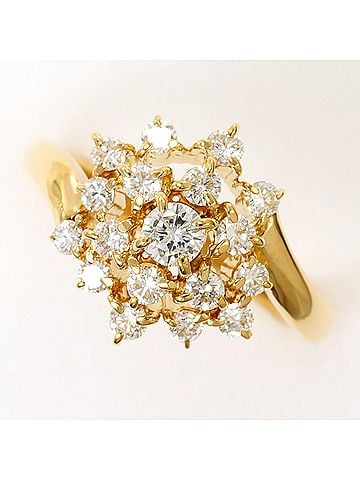 Unbranded 18K (18-karat) Yellow Gold Ring with 0.64ct Diamond, 4.2g Total Weight, Like New Condition, Certificate of Authenticity. (view 1)