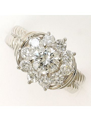 Unbranded PT900 Platinum Ring with 0.582ct Diamond and 0.625ct (SI2 clarity, certified), Total Weight 9.2g, Like New Condition. (view 1)