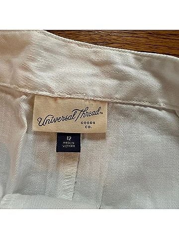 Universal Thread Cargo Shorts (view 2)