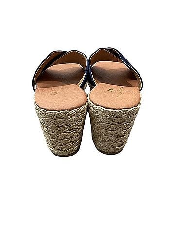Tommy Bahama Stacey Sandals (view 2)