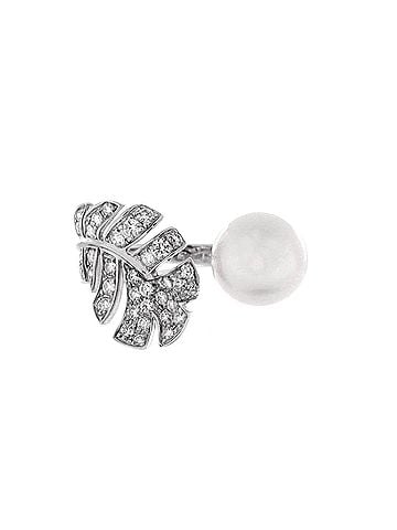 Chanel Plume De Chanel Ring 18K White Gold and Diamonds with Pearls (view 1)