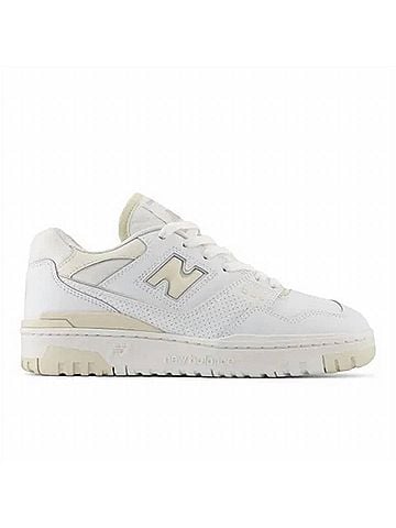 New Balance Women's 550 Shoes in White (view 1)