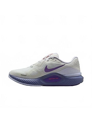 Nike Women's Structure 26 Shoes in Summit White/Wild Grape Amethyst Tint (view 2)
