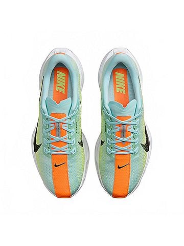 Nike Women's Pegasus Plus Shoes in Blue/Lime (view 2)