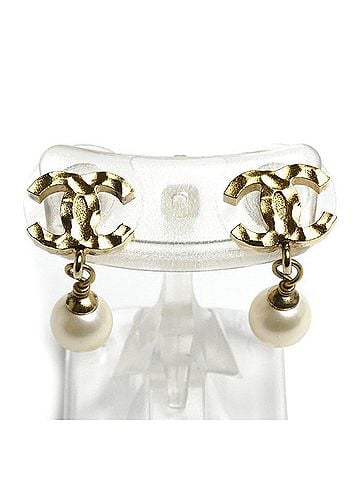 Chanel CHANEL GP Coco Mark Faux Pearl Earrings 2.8g Women's (view 1)