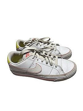 Nike Court Legacy Next Nature Sneakers (view 2)