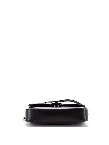 Gucci Petite GG Flap Shoulder Bag Leather Small (view 2)