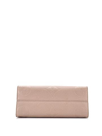 Louis Vuitton OnTheGo Tote Monogram Empreinte Giant MM (view 2)