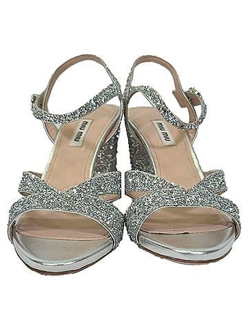 Miu Miu Miu Miu Crystal-Embellished Leather Sandals in Silver Glitter (view 2)