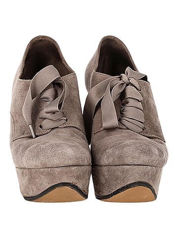 Gianvito Rossi  Gianvito Rossi Lace-Up Platform Ankle Boots in Beige Suede (view 2)