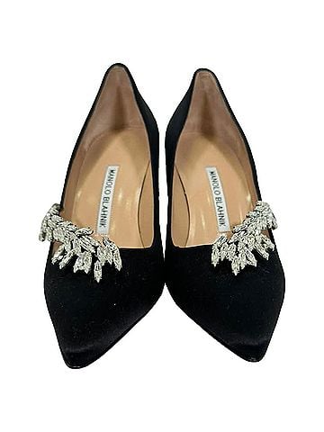 Manolo Blahnik  Manolo Blahnik Nadira Embellished Pumps in Black Satin (view 2)