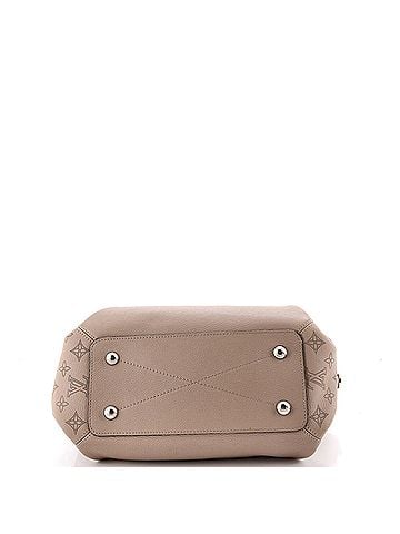 Louis Vuitton Haumea Handbag Mahina Leather (view 2)