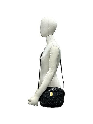 Salvatore Ferragamo Salvatore Ferragamo Vintage Vara Leather Shoulder Bag/Pouch, Black, 96167 (view 2)