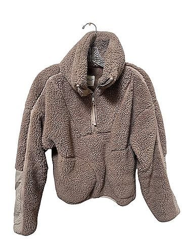 Abercrombie & Fitch Sherpa Quarter-Zip Pullover Faux Fur Jacket (view 1)