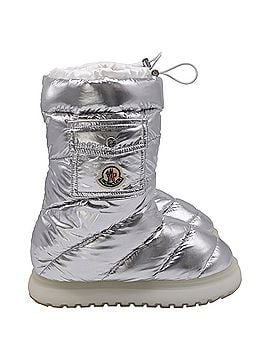 Moncler  Moncler Gaia Padded Snow Mid-Calf Boots in Metallic Silver Polyamide  (view 1)