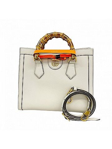 Gucci Gucci Bamboo Diana Handbag 660195 Leather Ivory 2-way Bag for Women (view 1)