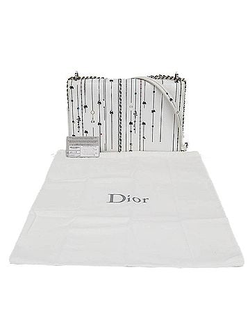 Christian Dior Christian Dior Diorama Chain Shoulder Bag Women's Leather Shoulder Bag White (view 2)