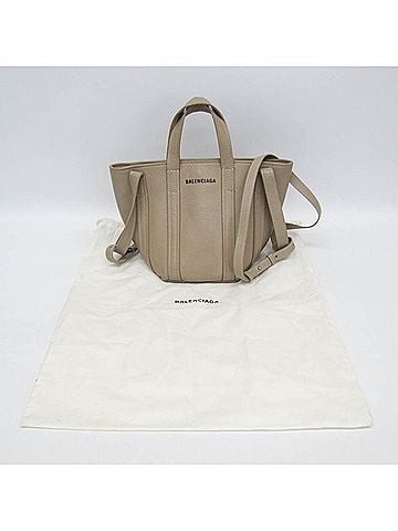 Balenciaga Balenciaga Everyday XS North South 672793 Women's Leather Tote Bag Beige (view 2)