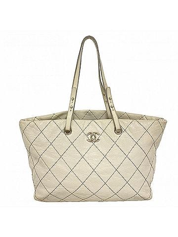 Chanel Chanel Tote Bag On the Rose Leather Gray Women's (view 1)