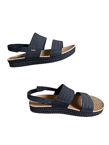 Reef Sandals (view 1)
