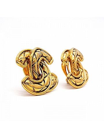 Chanel Chanel earrings, Coco Mark, Matelassé, GP plated, gold, women's. (view 2)