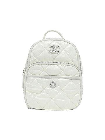 Chanel Chanel AS4366 Backpack (view 1)