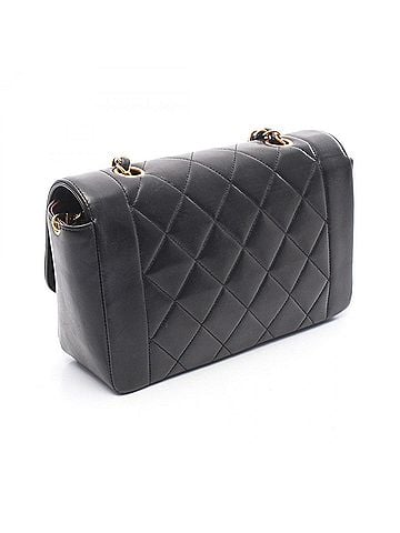 Chanel Chanel Matelassé Diana Flap Shoulder Bag/Handbag, Lambskin Leather, Women's, Black (A01164) (view 2)