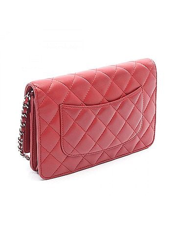 Chanel Chanel Matelassé Shoulder Bag/Handbag, Lambskin Leather, Women's, Red (view 2)
